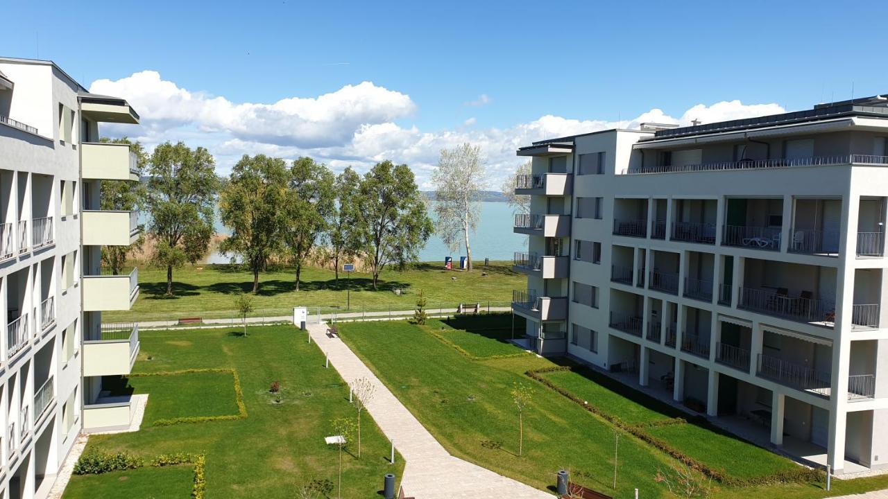 Lelle Resort Cb34 Balatonlelle Exterior foto