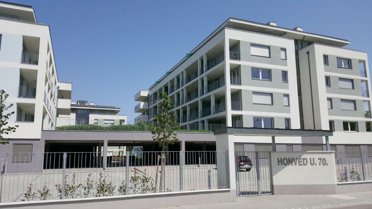 Lelle Resort Cb34 Balatonlelle Exterior foto